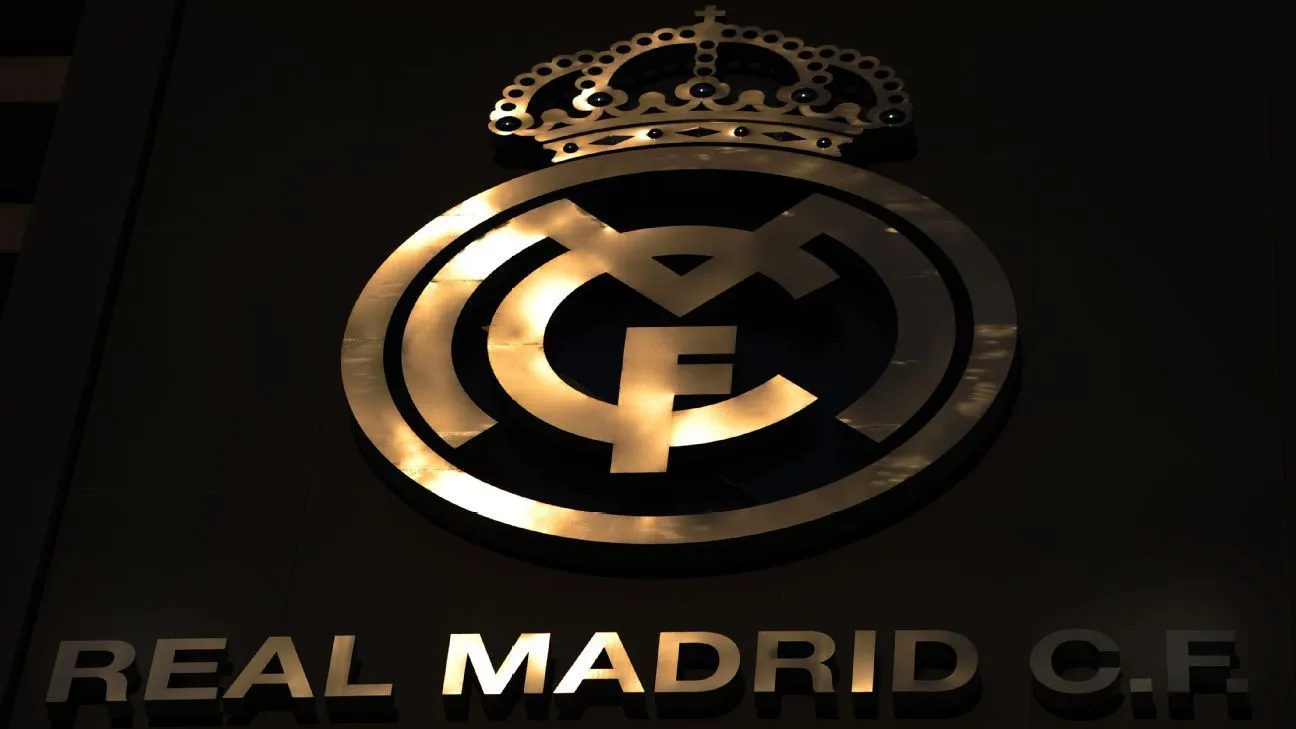 Real Madrid: Cuatro jugadores del filial detenidos por difundir un video privado de una menor - ESPN Real Madrid: Cuatro jugadores del filial detenidos por difundir un video privado de una menor - ESPN