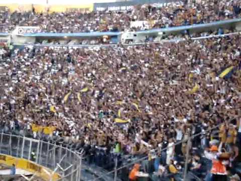 LA REBEL VS LA SANGRE JAJAJA - YouTube