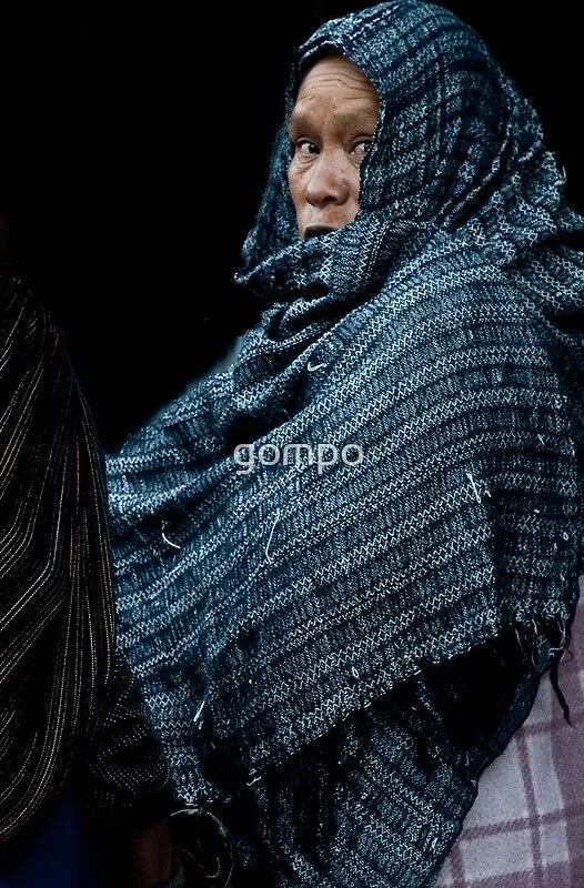 rebozo mexicano" Greeting Cards & Postcards by gompo | Redbubble