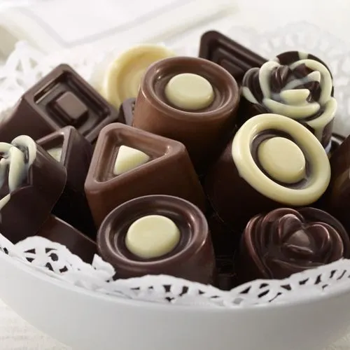 Receta: Bombones de Chocolate Caseros (con Moldes) | De Chocolate Receta: Bombones de Chocolate Caseros (con Moldes) | De Chocolate