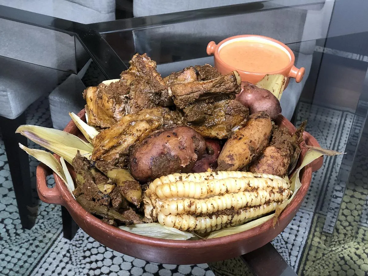 Receta de pachamanca a la olla | ingredientes y preparación | Tips de Rocío Oyanguren | PROVECHO | EL COMERCIO PERÚ Receta de pachamanca a la olla | ingredientes y preparación | Tips de Rocío Oyanguren | PROVECHO | EL COMERCIO PERÚ