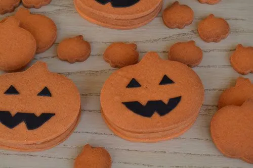 Recetas de cupcakes, tartas y galletas decoradas. Recetas de cupcakes, tartas y galletas decoradas.