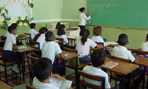 Terrible! Secuestran niño de 6 años al salir de su colegio en Lara ... Terrible! Secuestran niño de 6 años al salir de su colegio en Lara ...