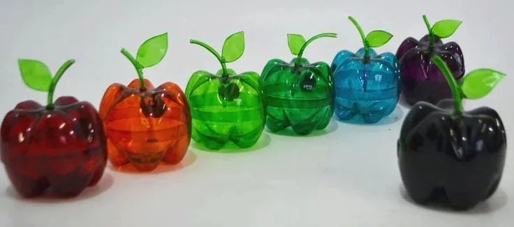 Reciclando botellas plasticas. | manualidades educativas ...