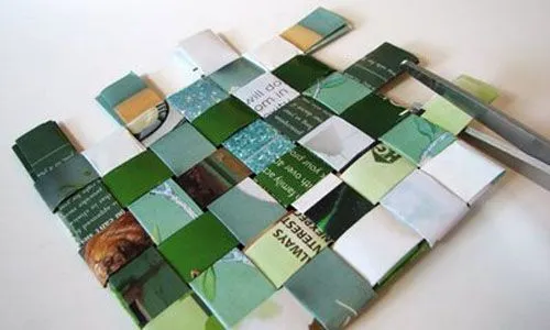 Reciclando revistas para hacer posavasos - Guía de MANUALIDADES Reciclando revistas para hacer posavasos - Guía de MANUALIDADES