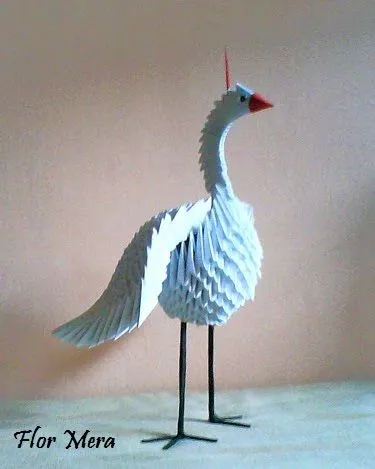 RECICLAR, REUSAR Y CREAR MANUALIDADES: UNA AVE EN ORIGAMI 3D RECICLAR, REUSAR Y CREAR MANUALIDADES: UNA AVE EN ORIGAMI 3D