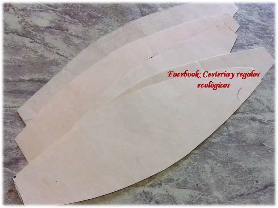 Reciclemos cartón y hagamos este bello y elegante jarrón | Manualidades Reciclemos cartón y hagamos este bello y elegante jarrón | Manualidades