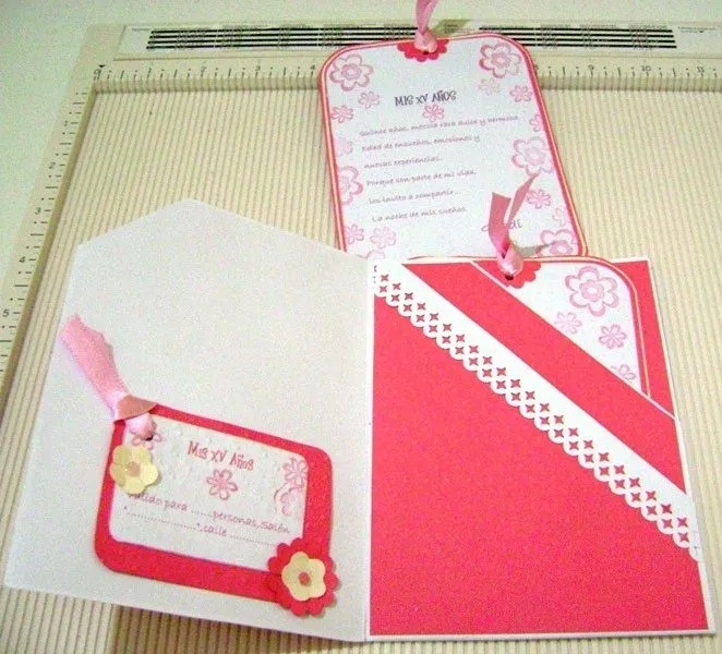 Recuerditos de Papel: Tarjeta Invitación 15 Años