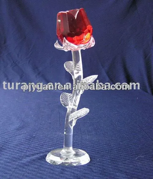 Recuerdo de boda con colgantes de cristal, centro de mesa con rosa ... Recuerdo de boda con colgantes de cristal, centro de mesa con rosa ...