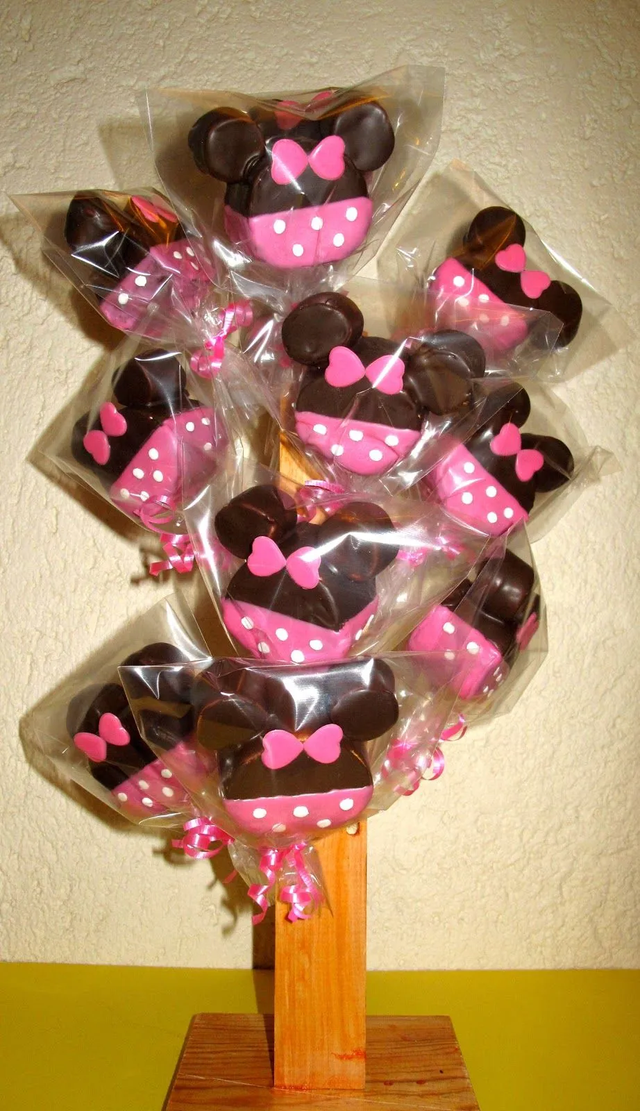 Recuerdos, arreglos y mesas de dulces Kisecillo: Paletas de Minnie ... Recuerdos, arreglos y mesas de dulces Kisecillo: Paletas de Minnie ...