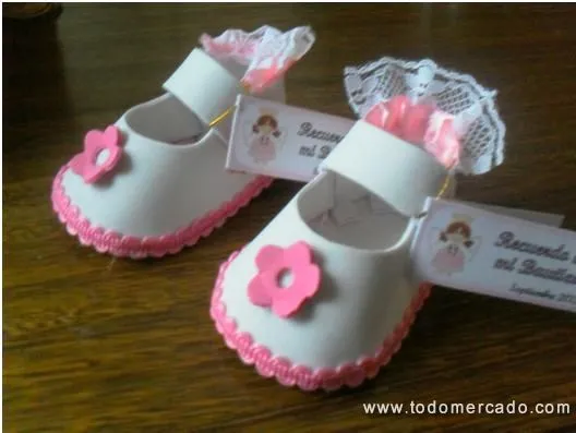 11 Bellos recuerdos para baby shower en goma eva | Recuerdos para ...