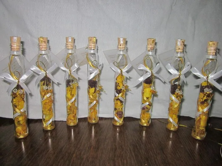 Invitaciones en botellas de vidrio on Pinterest | Baptism ...