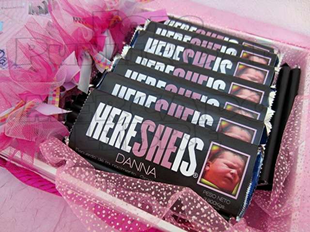 Recuerdos de maternidad, colgantes puerta hospital ...