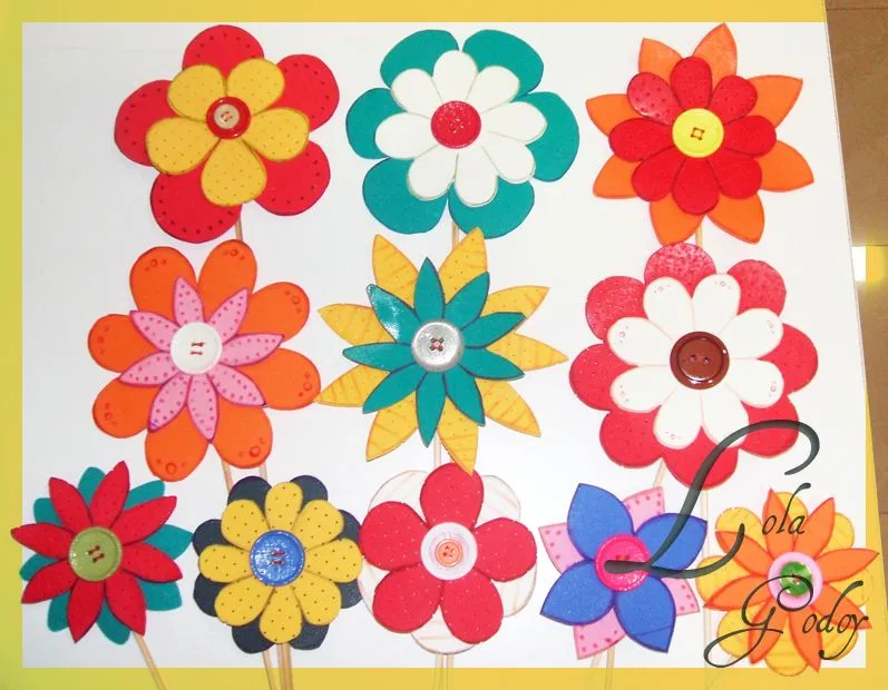 REDECORATE CON LOLA GODOY: FLORES DE GOMA EVA O CARTULINA, FIORI ...