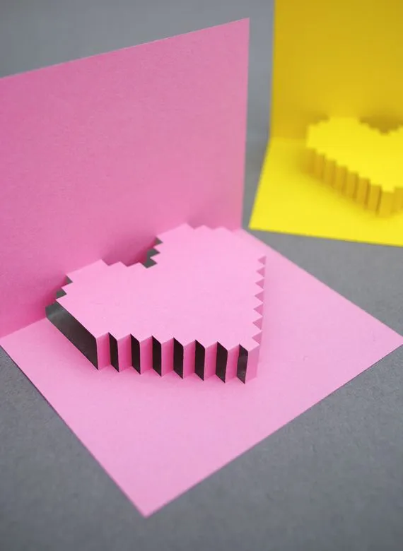 Regalos manuales de amor: Tarjeta con corazón 3D en píxeles Regalos manuales de amor: Tarjeta con corazón 3D en píxeles