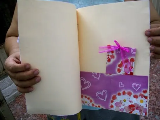 Más Regia que el Cabrito: Folder decorado 2 Más Regia que el Cabrito: Folder decorado 2