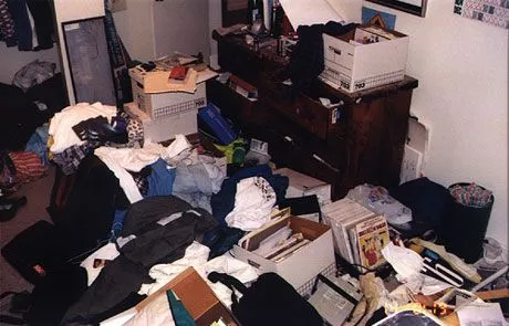 Renatilio: Limpiando mi cuarto