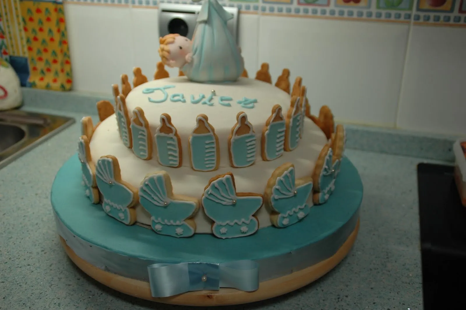 La repostera más dicharachera: TARTA BAUTIZO JAVIER La repostera más dicharachera: TARTA BAUTIZO JAVIER