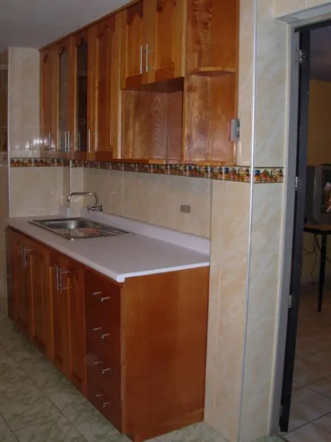 Repostero para cocina con madera - Imagui