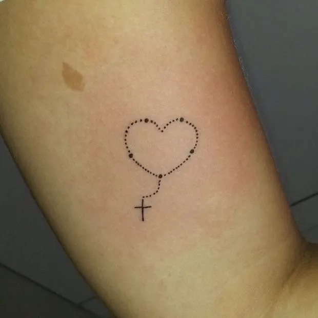 Resultado de imagem para tatuagem de terço em forma de coração ... Resultado de imagem para tatuagem de terço em forma de coração ...