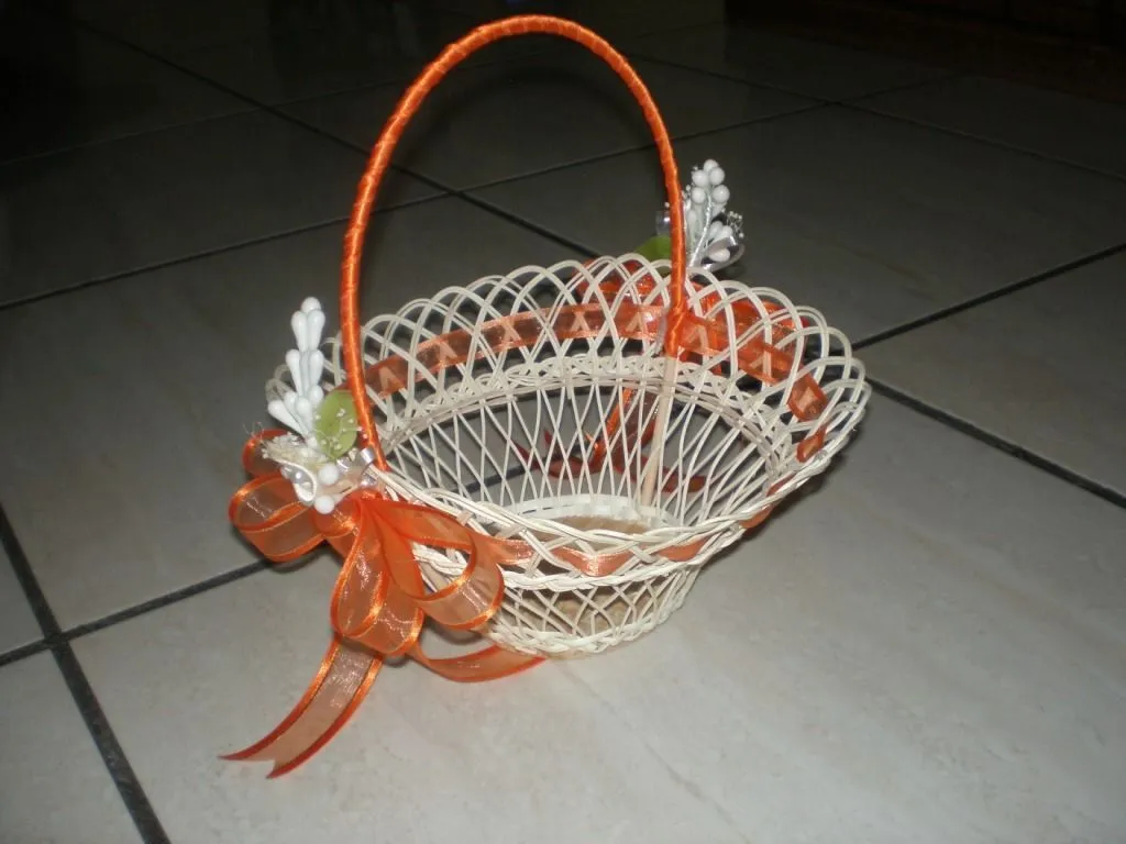 Resultado de imagen para decoración de canastas de mimbre ... Resultado de imagen para decoración de canastas de mimbre ...