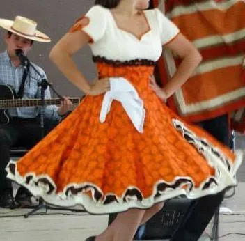 Resultado de imagen para vestidos cueca campeonato | Vestidos ... Resultado de imagen para vestidos cueca campeonato | Vestidos ...
