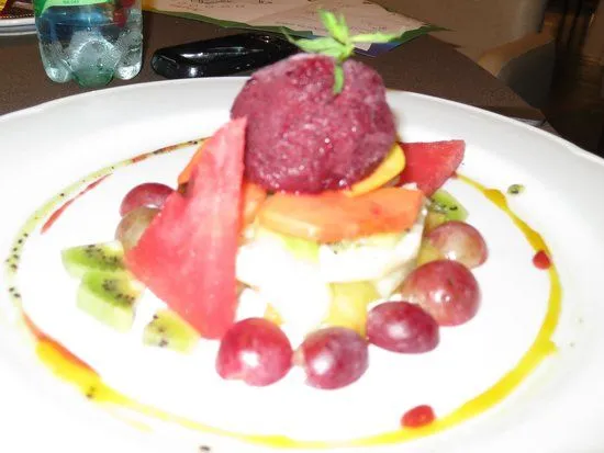 Ricos postres y bien presentados - Picture of Grand Crucero Hotel ... Ricos postres y bien presentados - Picture of Grand Crucero Hotel ...