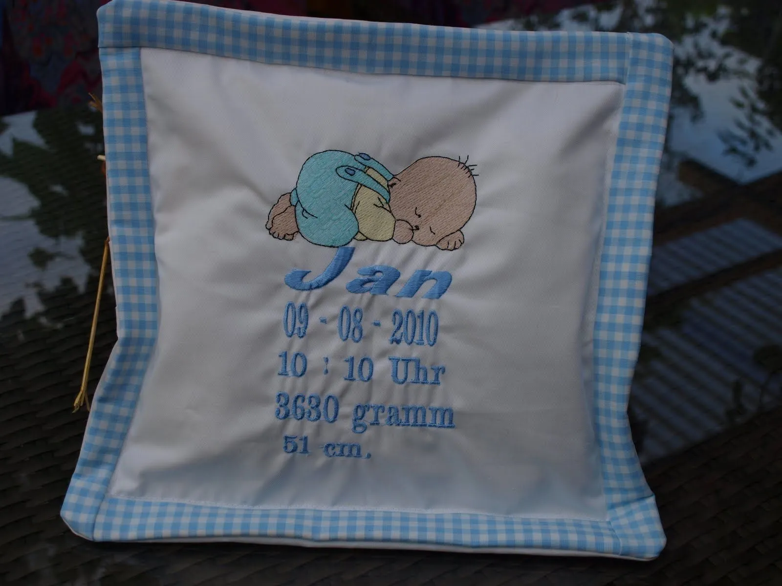 El rincon de Carolina: Almohadita recien nacido