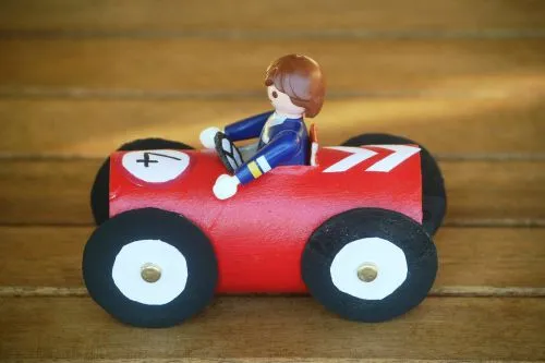 Un Rincón Creativo: CÓMO HACER COCHES RECICLADOS CON ROLLOS DE ... Un Rincón Creativo: CÓMO HACER COCHES RECICLADOS CON ROLLOS DE ...