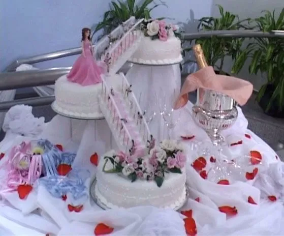 Dulce de quince años - Imagui