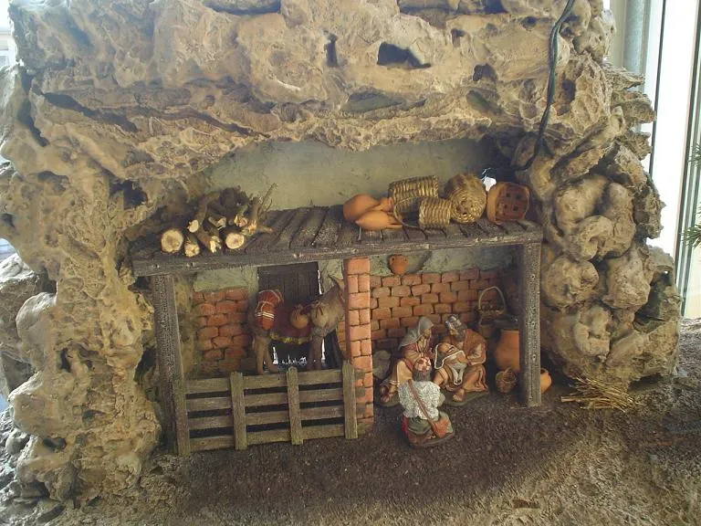 El rincón de las Manualidades de Siry*: Casa en montaña para pesebre