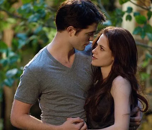 Robert Pattinson y Kristen Stewart juntos de nuevo... pero solo en ... Robert Pattinson y Kristen Stewart juntos de nuevo... pero solo en ...