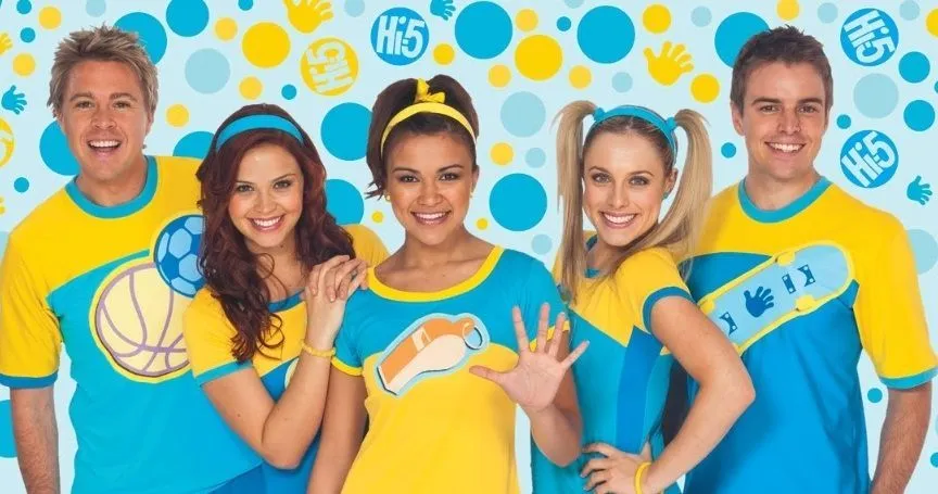 TENGO UN ROBOT (MAQUINAS) - Hi5 | Letras.com