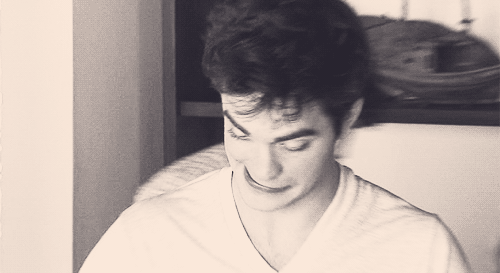 robsten and edwella my big passion: Hermoso gif: La risa de Robert robsten and edwella my big passion: Hermoso gif: La risa de Robert