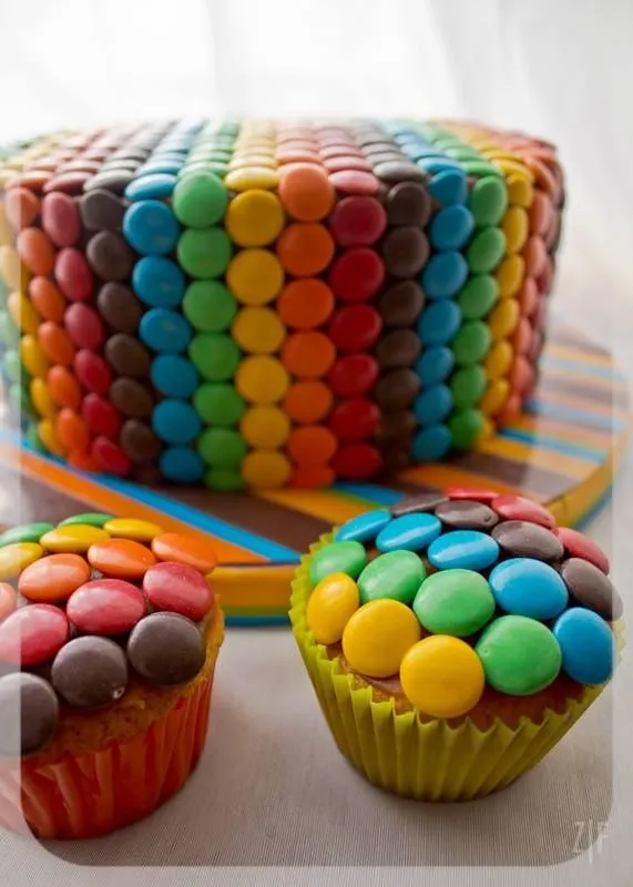 Decorar Tortas Con Rocklets | Tima Blog