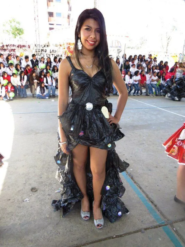 Ropa elaborada con material reciclable - Imagui Ropa elaborada con material reciclable - Imagui
