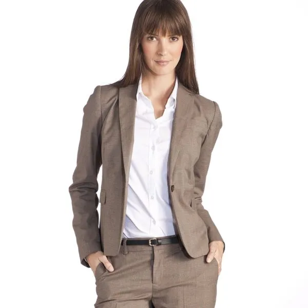 Trajes formales para mujeres de oficina - Imagui Trajes formales para mujeres de oficina - Imagui