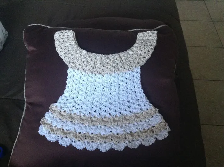 Vestido de olanes para niña (crochet) | Ropa niño | Pinterest ...