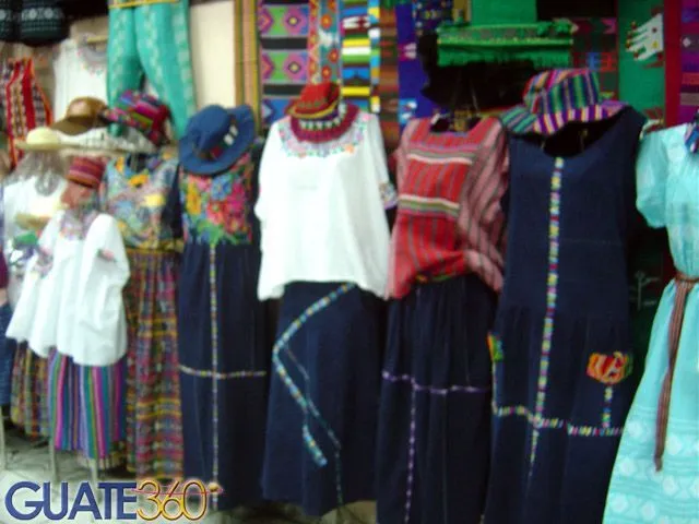 ropa tipica de guatemala - Google Search | Embroidery .Bordados ... ropa tipica de guatemala - Google Search | Embroidery .Bordados ...