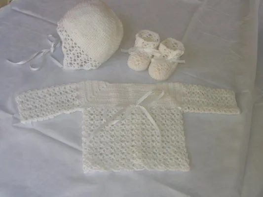 ROPITA DE BEBE HECHA A MANO A GANCHILLO. | Bienvenidos a mi ... ROPITA DE BEBE HECHA A MANO A GANCHILLO. | Bienvenidos a mi ...