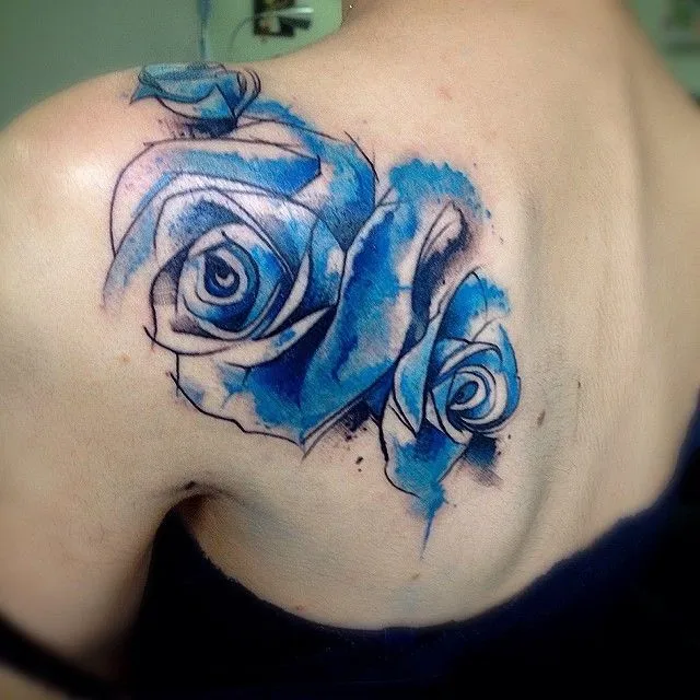 Rosa azul aquarela | tattoos | Pinterest