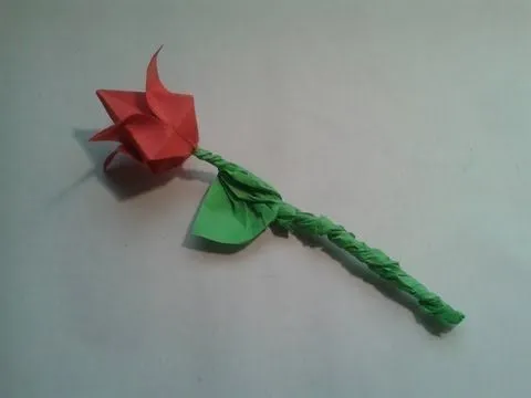 Como hacer una rosa de papiroflexia paso a paso - Imagui