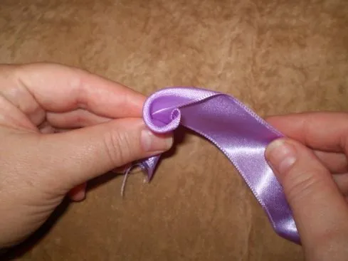 Como hacer una rosa paso a paso ~ Solountip.com Como hacer una rosa paso a paso ~ Solountip.com