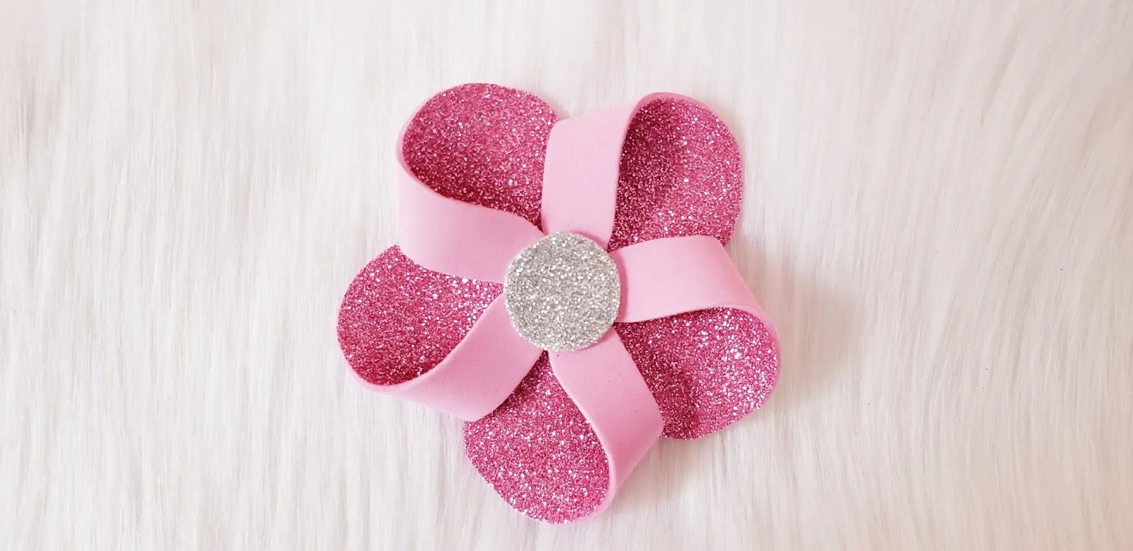 Rosari: DIY COMO HACER FLORES DE FOAMI:MOLDES PARA HACER UNA FLOR Rosari: DIY COMO HACER FLORES DE FOAMI:MOLDES PARA HACER UNA FLOR