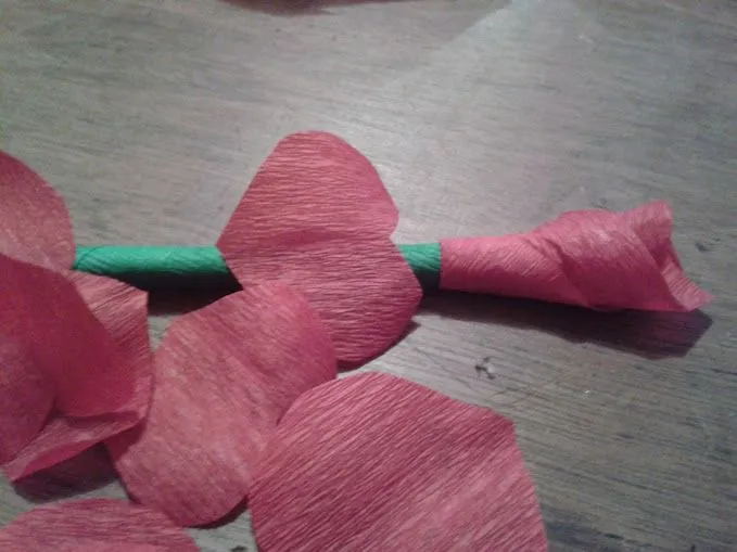 Como hacer Rosas en Papel Crepe | Ideas ,Belleza y Manualidades Como hacer Rosas en Papel Crepe | Ideas ,Belleza y Manualidades