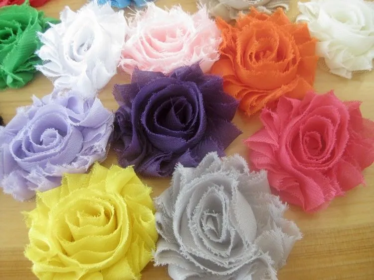 Como hacer rosas de tela deshilachada - Imagui