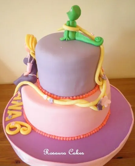 Rosaura Cakes: Tarta Rapunzel para Aitana