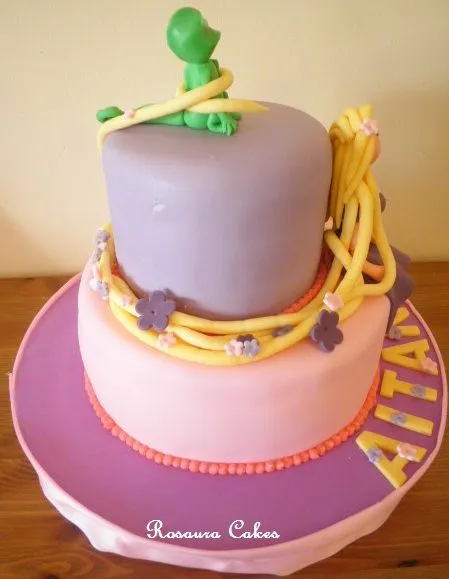 Rosaura Cakes: Tarta Rapunzel para Aitana