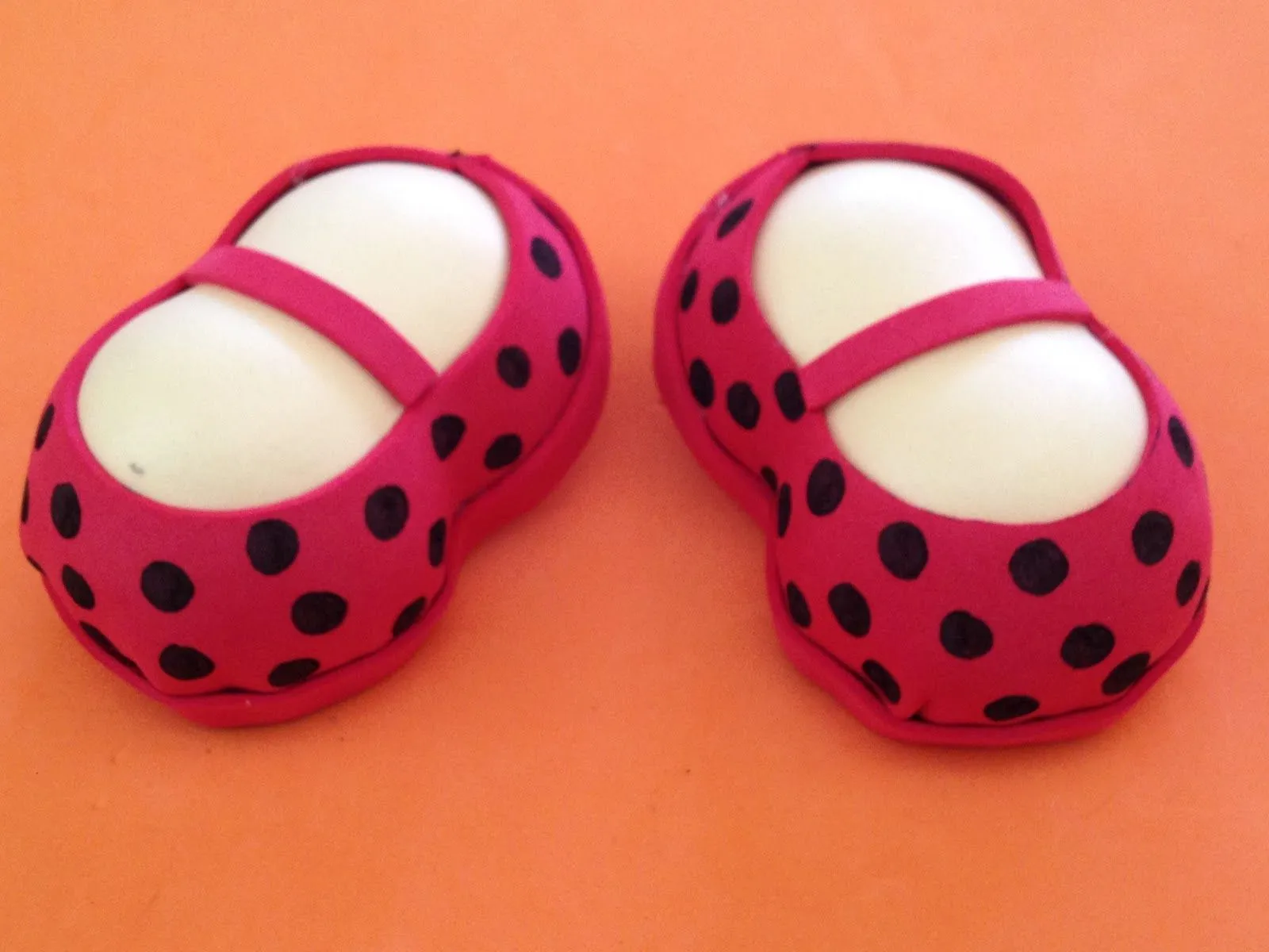 Rutty`s creations: Tutorial zapatos de flamenca para fofucha Rutty`s creations: Tutorial zapatos de flamenca para fofucha