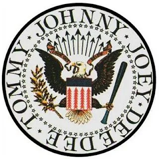 Siempre Es Sábado: Modernos gafapastas, Ramones y Motörhead Siempre Es Sábado: Modernos gafapastas, Ramones y Motörhead